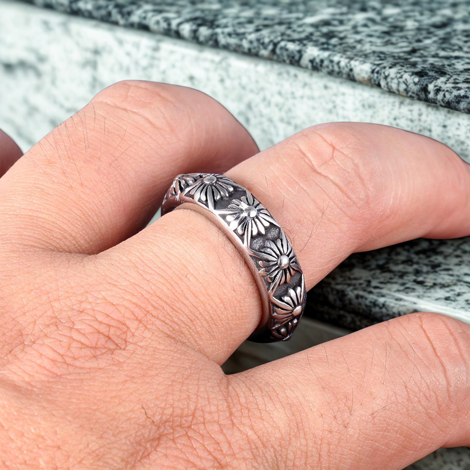 Bursting Chrome Band